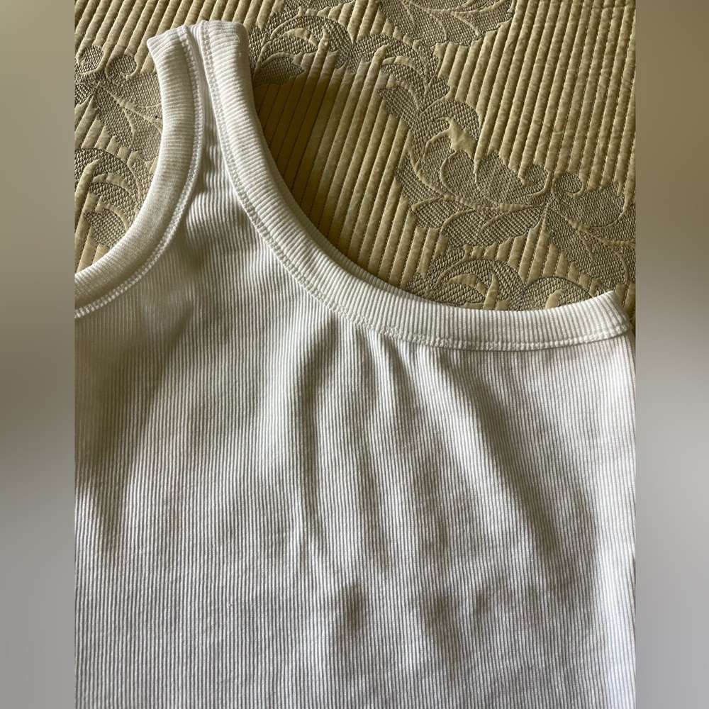Missguided One-Shoulder Ribbed Tank - Picture 2 of 5